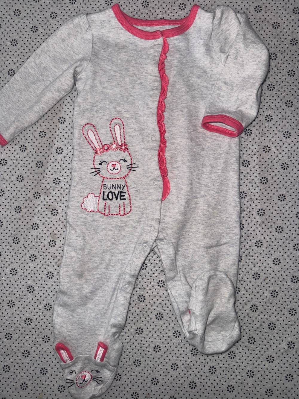 🛍 CUTE LITTLE GIRLS SLEEPER SIZE 6-9 MONTHS 🛍